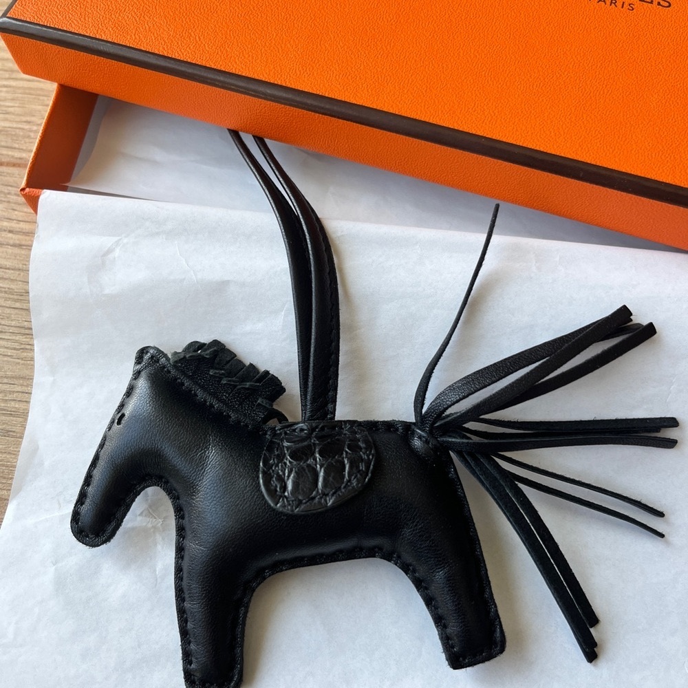 Hermes Rodeo Charm (soblack Touch PM)